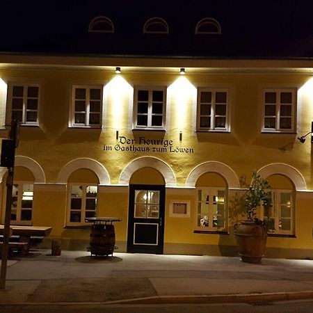 Der Heurige Im Gasthaus Zum Loewen Freising Luaran gambar
