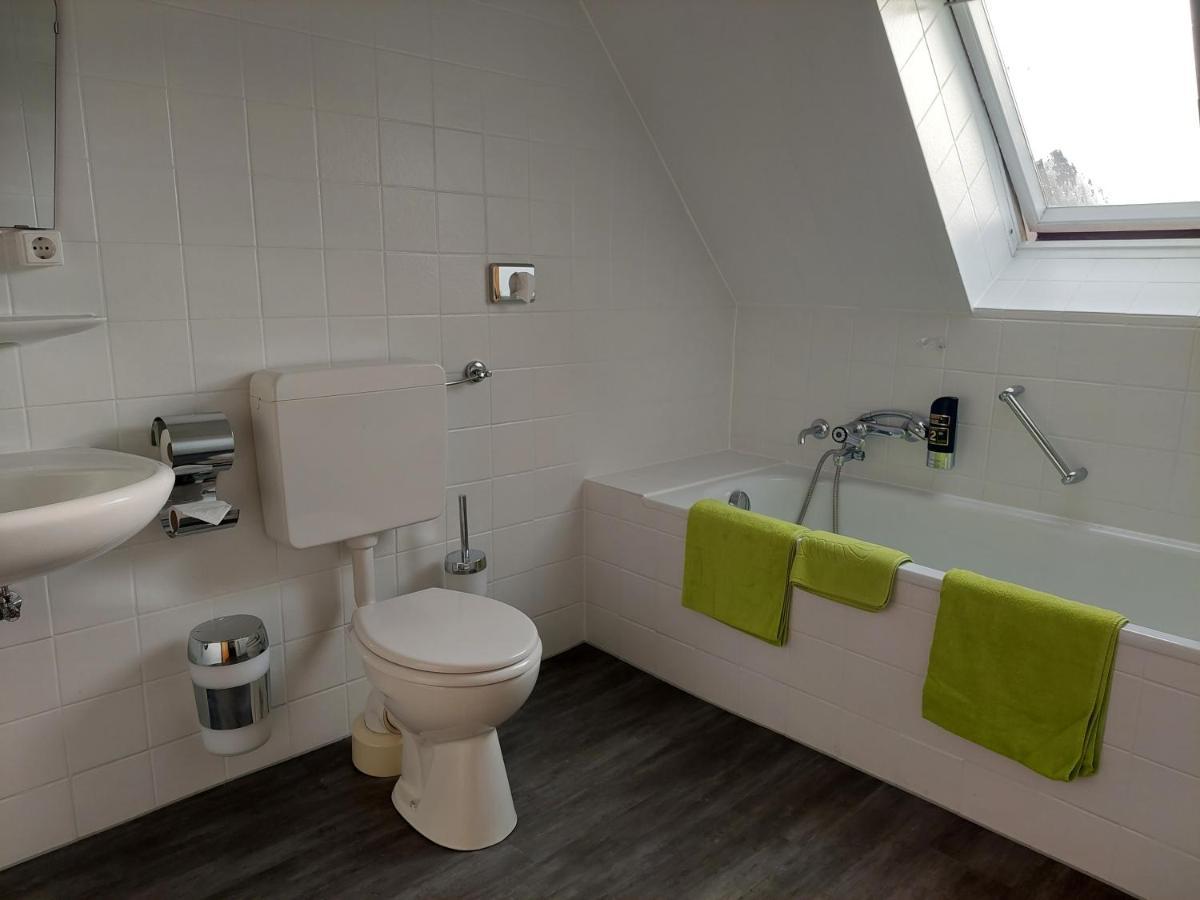 Der Heurige Im Gasthaus Zum Loewen Freising Luaran gambar